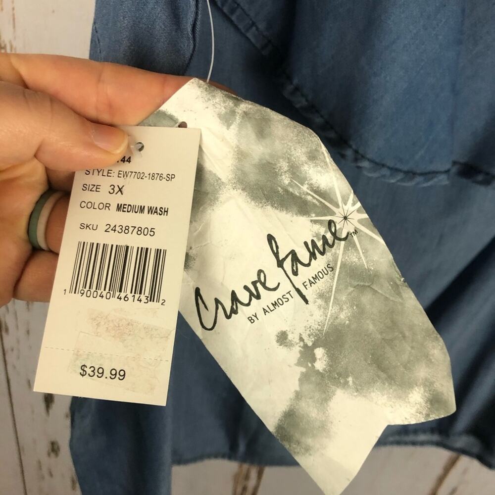 NWT Crave Fame Chambray top, Size 3X. Ruffle - Picture 4 of 7
